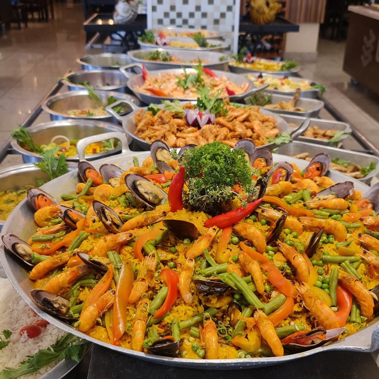 Buffet de frutos do mar servido no Restaurante 7 Mares